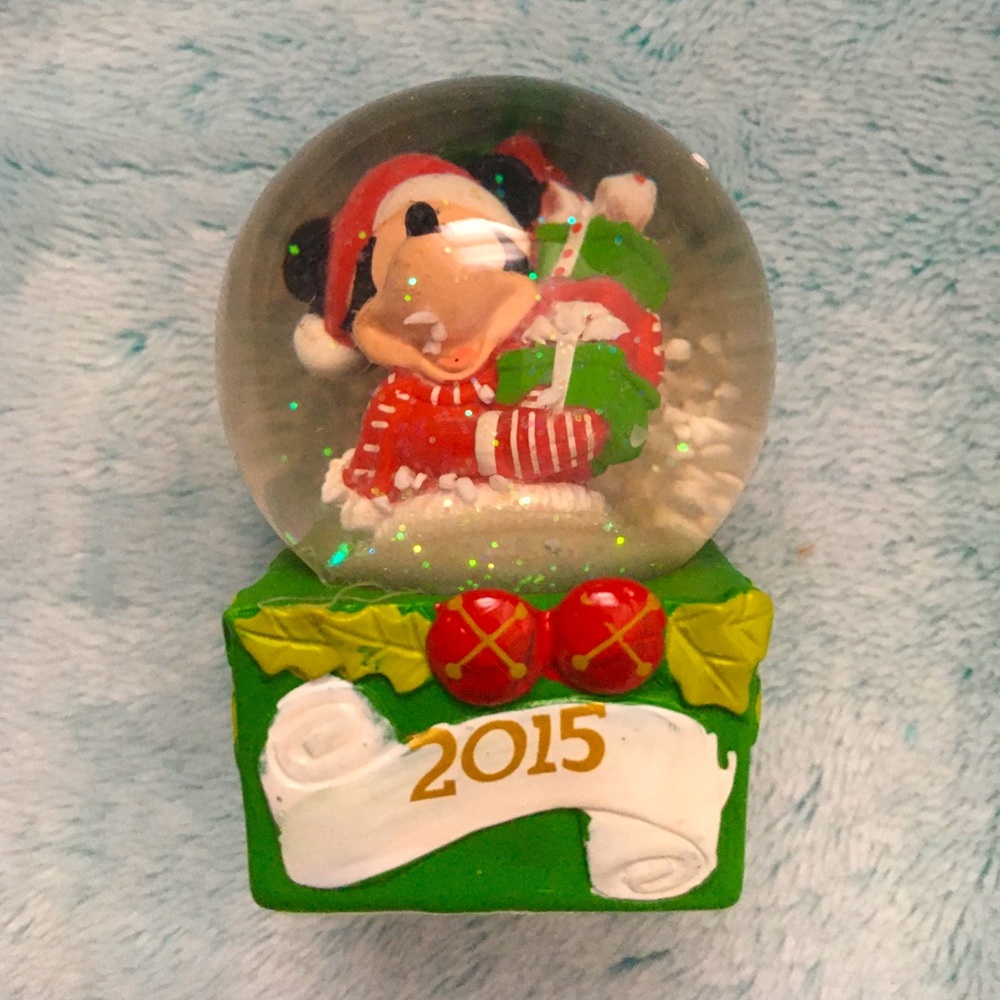 Disney 2015 Collectable Snowglobe